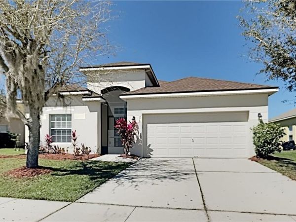 876 HACIENDA CIRCLE , KISSIMMEE, FL 34741