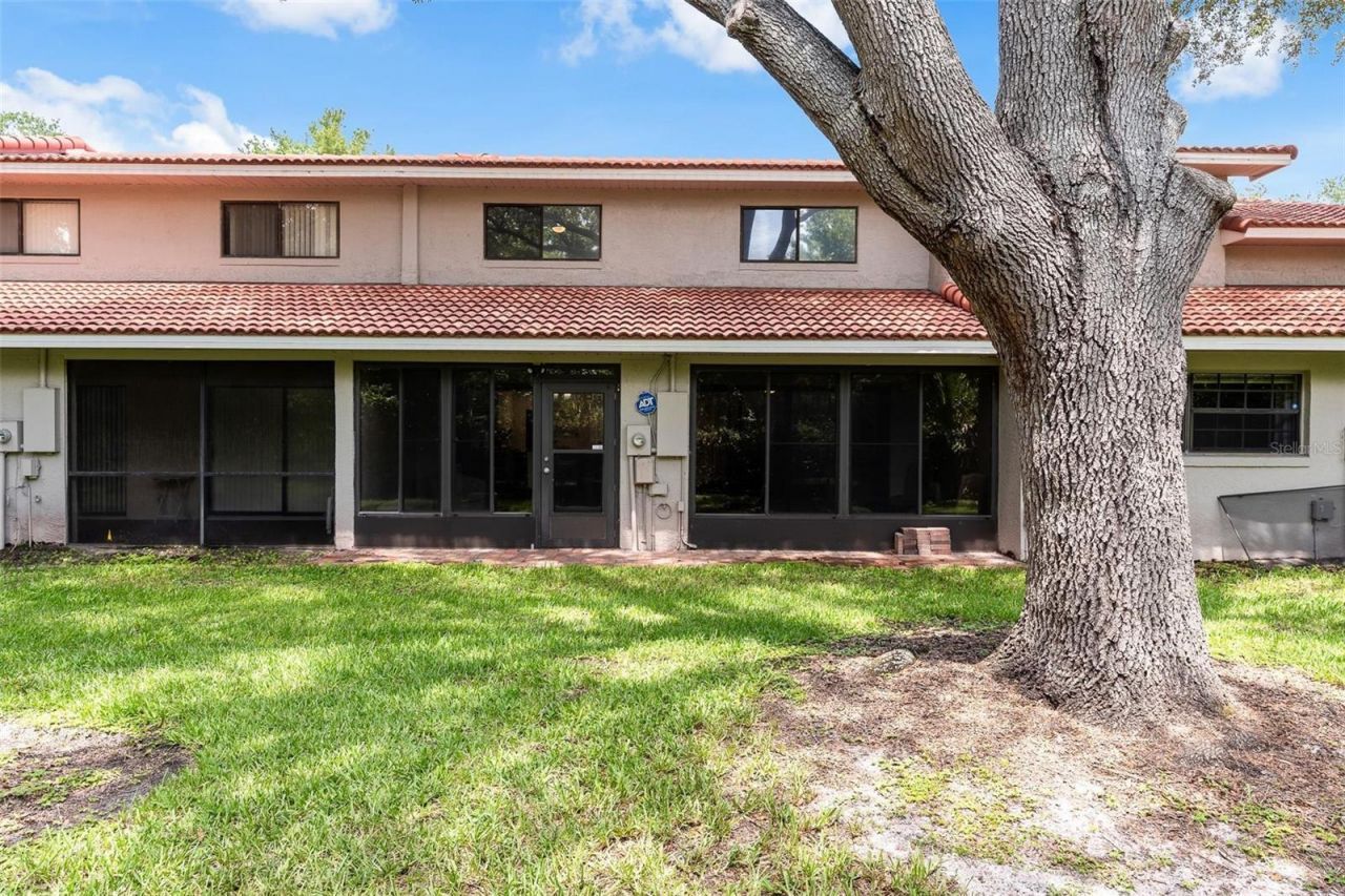 7537 Fenwick Cove Lane, Orlando, FL 32819 Photo