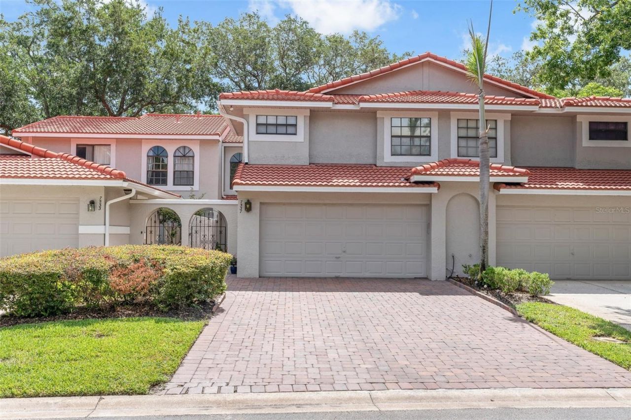 7537 Fenwick Cove Lane, Orlando, FL 32819 Photo