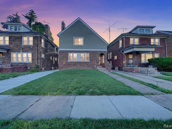 9330 Wildemere Street, Detroit, MI 48206