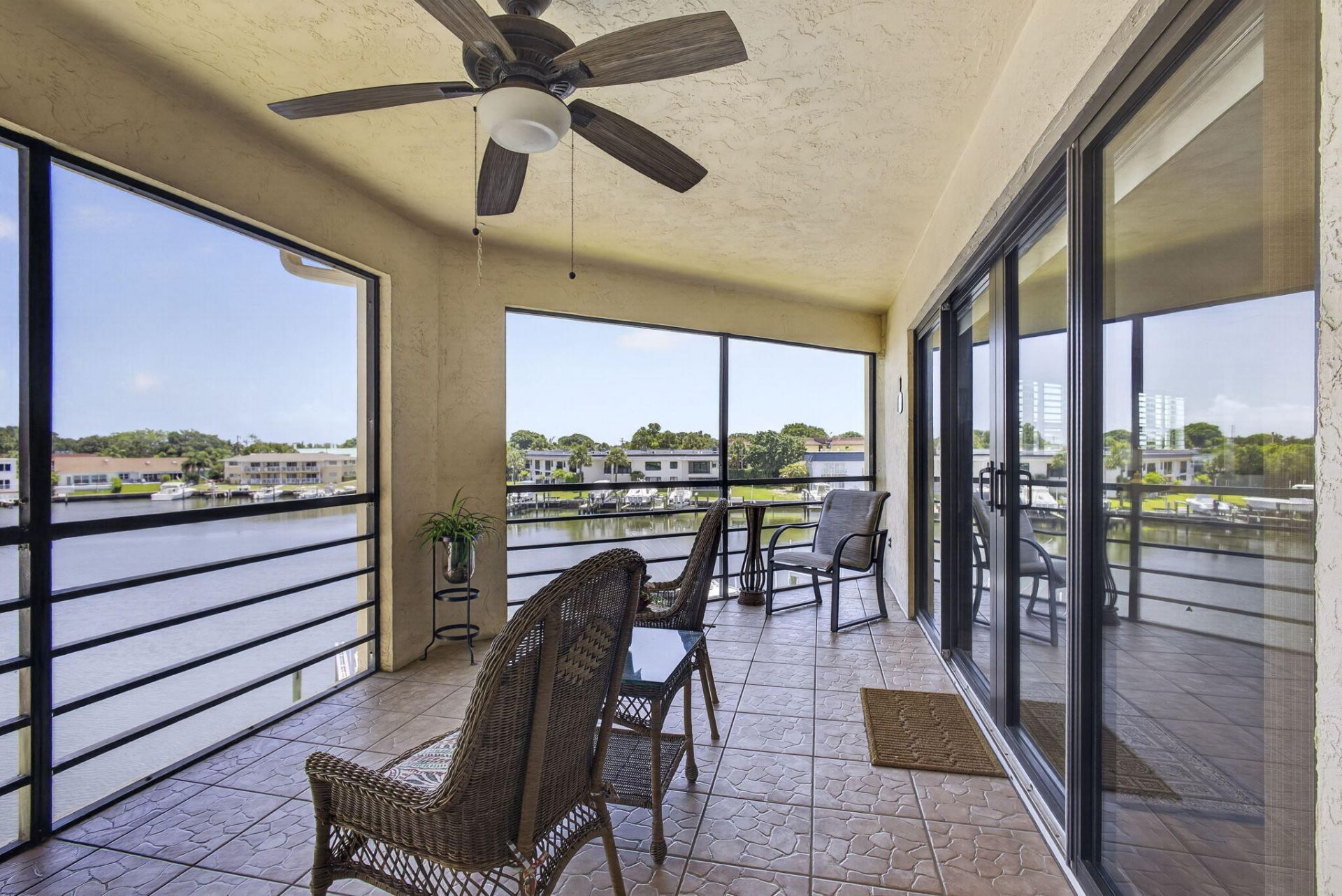 313 Lake Circle, Unit 316, North Palm Beach, FL 33408 Photo