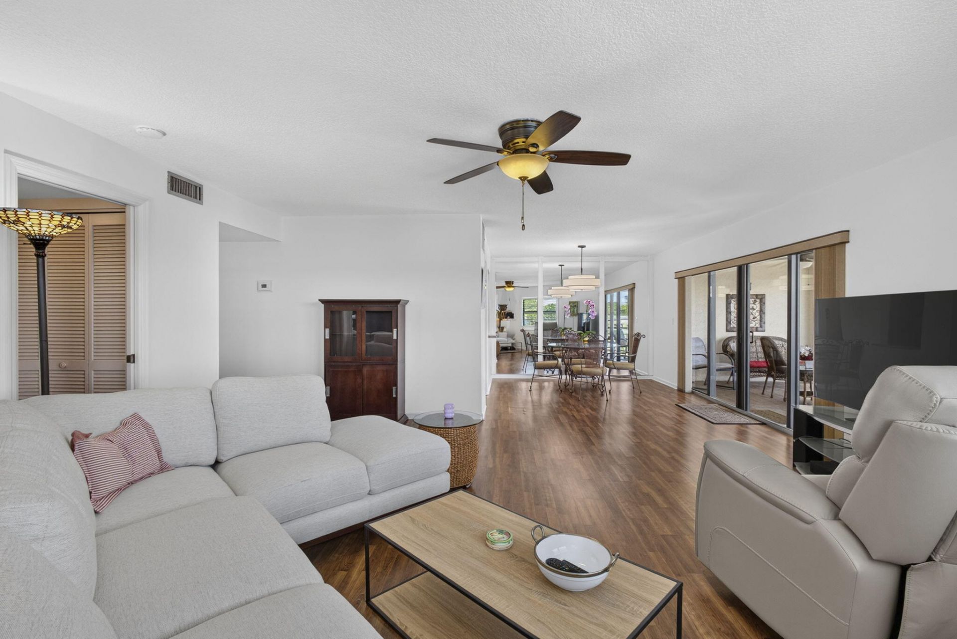313 Lake Circle, Unit 316, North Palm Beach, FL 33408 Photo