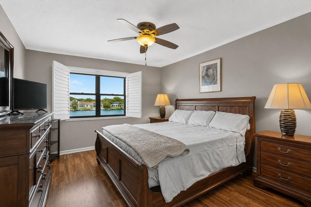 313 Lake Circle, Unit 316, North Palm Beach, FL 33408 Photo