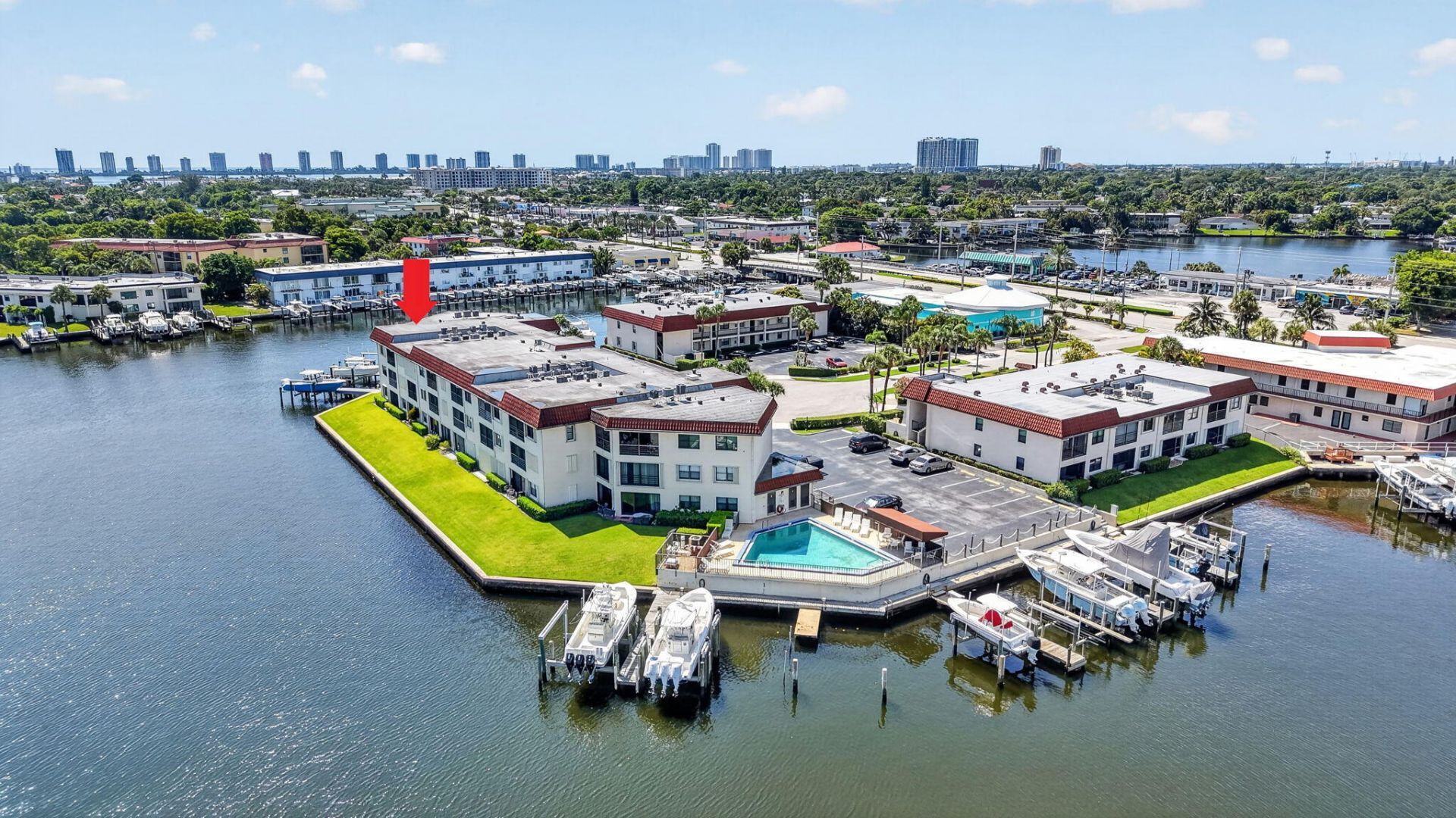 313 Lake Circle, Unit 316, North Palm Beach, FL 33408 Photo