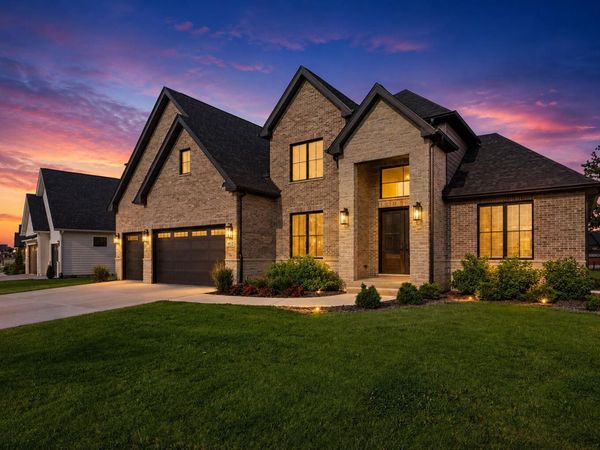 9533 Tall Grass Trail, St. John, IN 46373