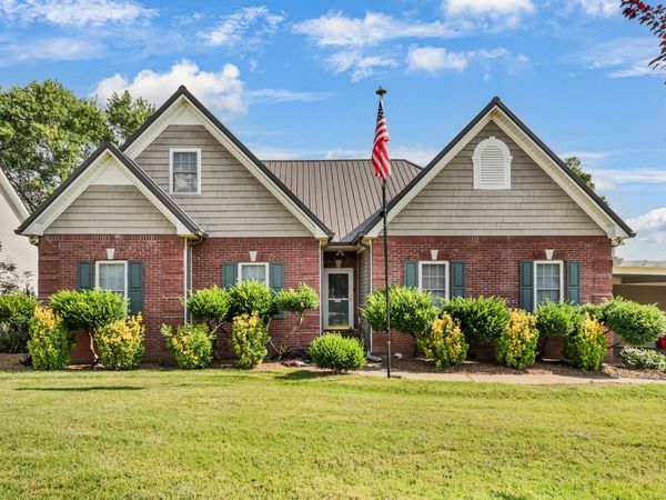 794 Parade Ct , Clarksville, TN 37040