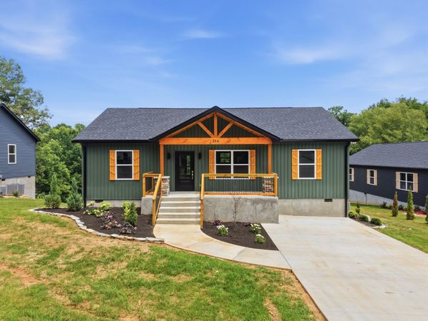 214 Twin Oaks Rd , McMinnville, TN 37110