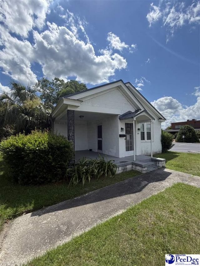 221 W Main Street Photo 7