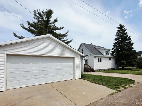1203 N 3rd Street, Ishpeming, MI 49849