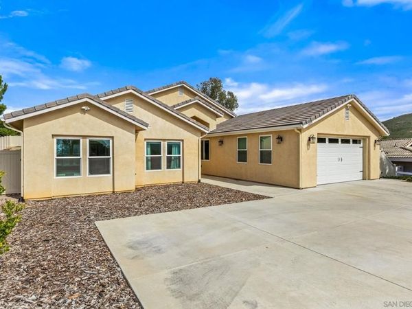 15829 Fecanin, Ramona, CA 92065