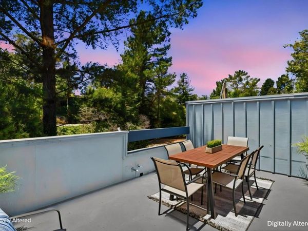 2052 Wharf Road, Capitola, CA 95010