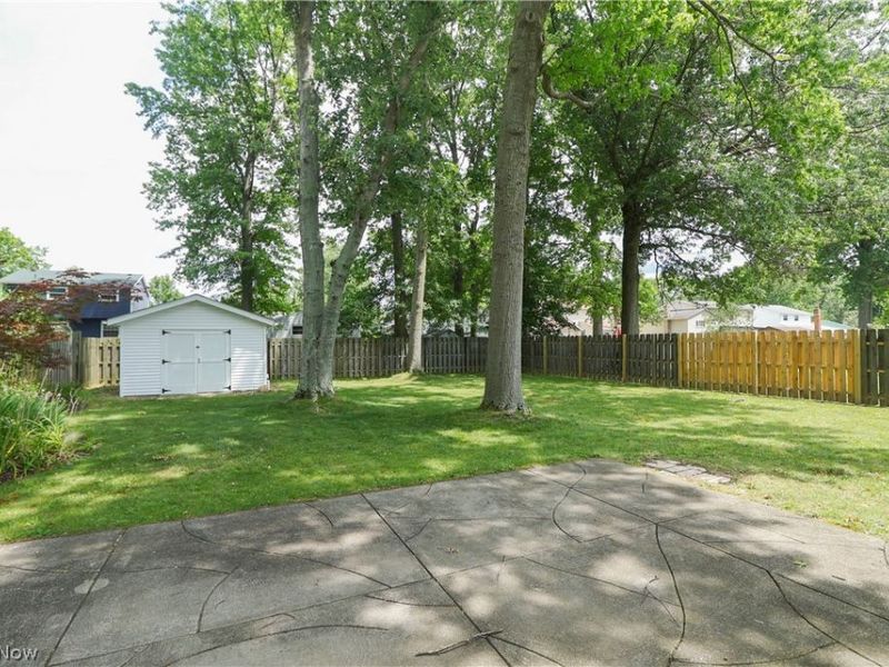 537 Howells Court, Eastlake, OH 44095 Photo 27