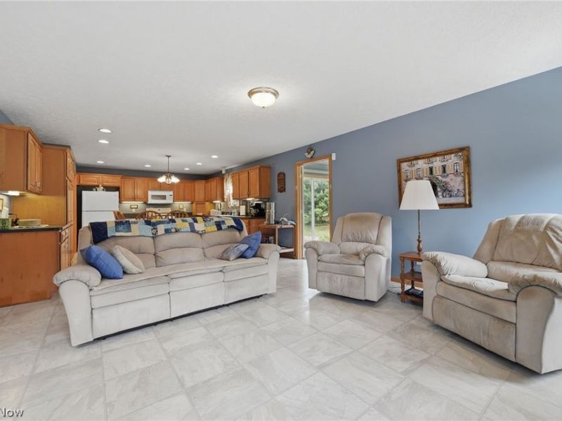 4901 Roscommon Drive, Brunswick, OH 44212 Photo 22