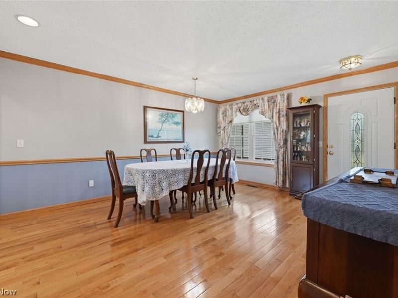4901 Roscommon Drive, Brunswick, OH 44212 Photo 5