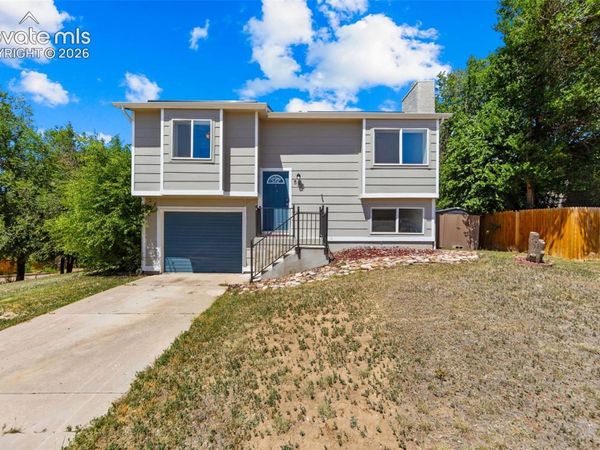 585 Blossom Field Road, Fountain, CO 80817