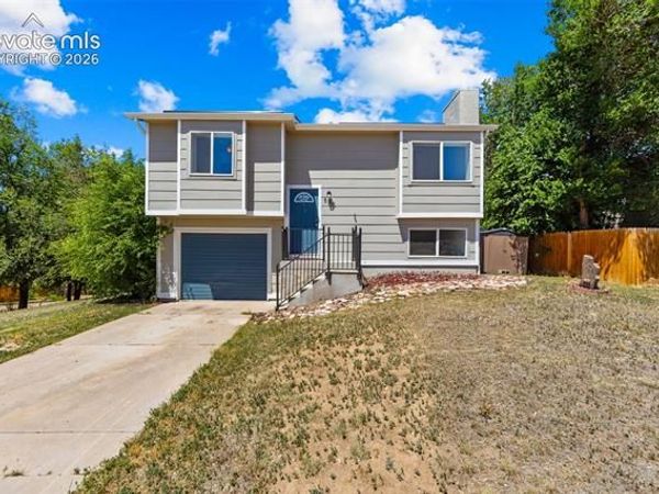 585 Blossom Field Road, Fountain, CO 80817