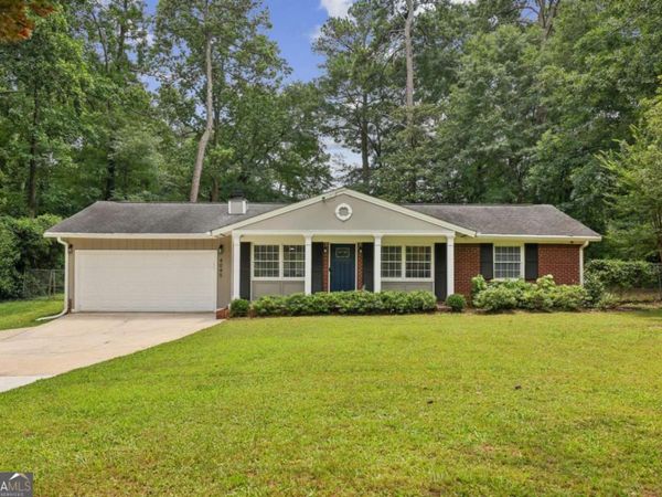 4045 Cimarron Drive, Clarkston, GA 30021