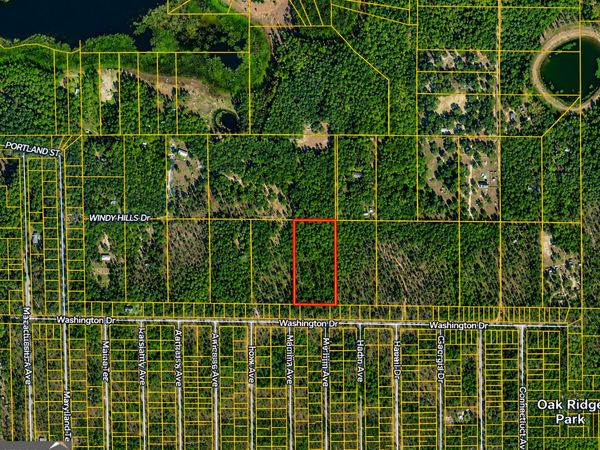 139 Windy Hills Road, Hawthorne, FL 32640