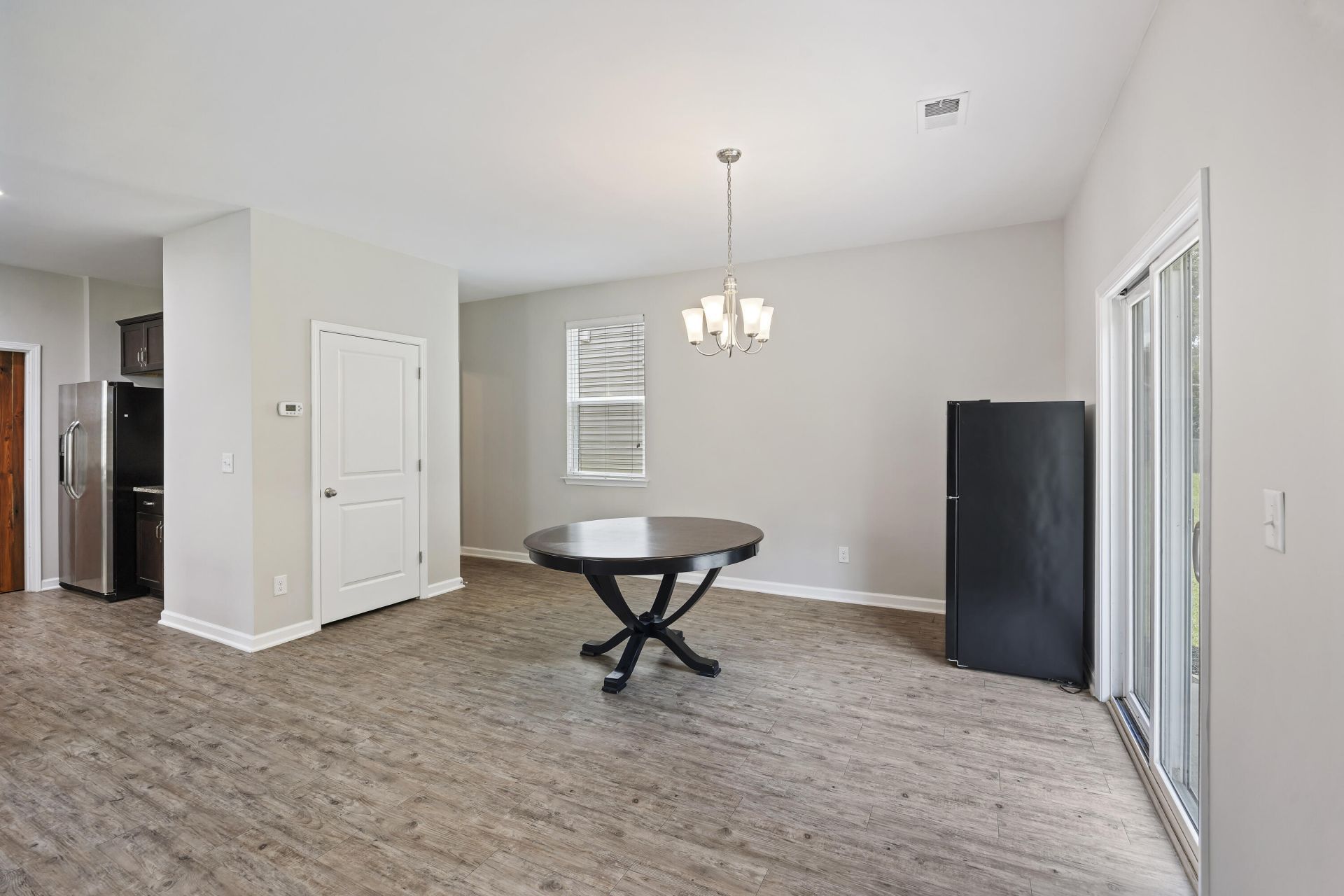 9798 Seed Street Photo 13
