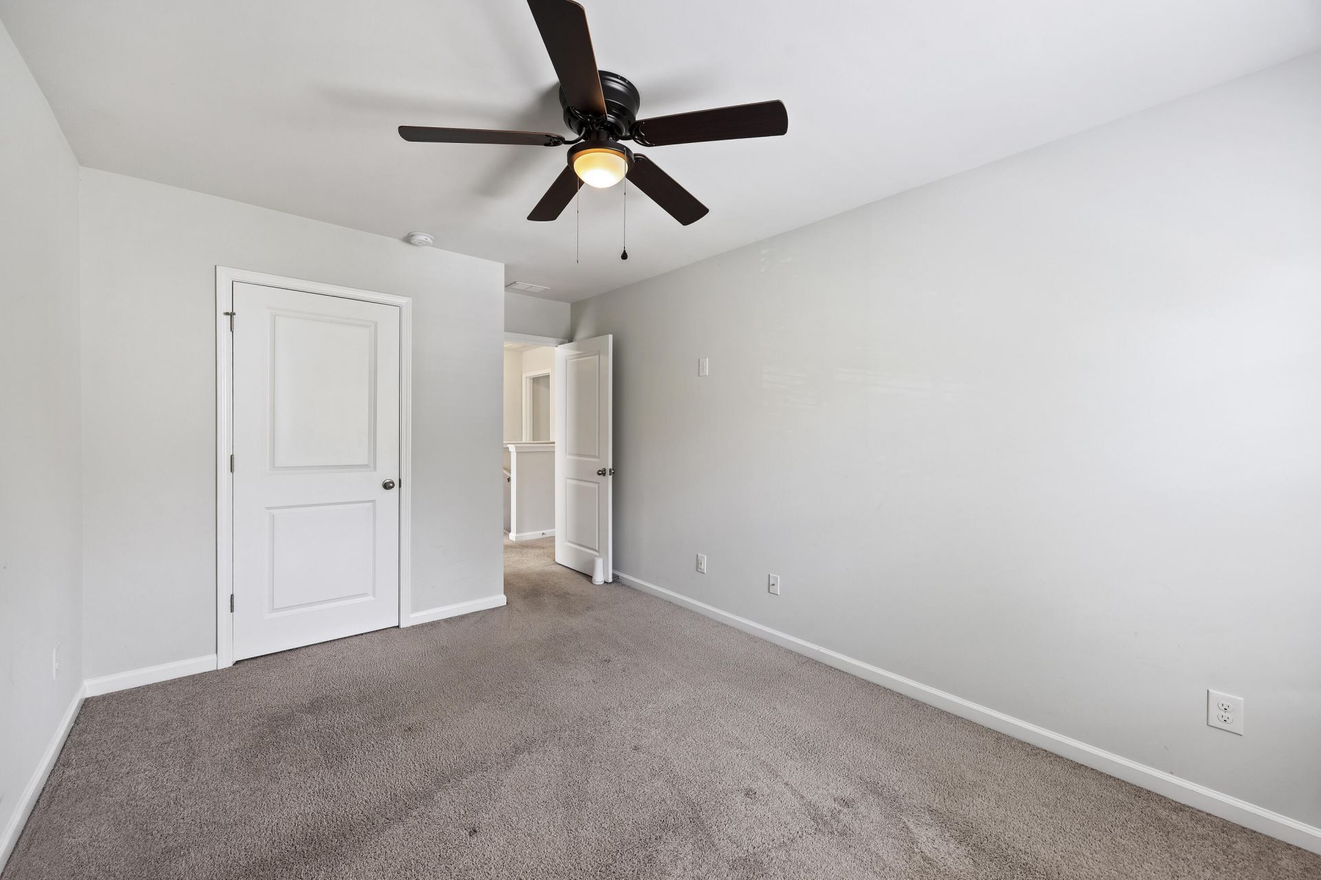 9798 Seed Street Photo 22