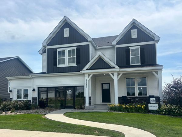 3722 Holbrook Drive, Waconia, MN 55387