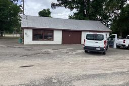 3920 Byrnes Drive  photo 4