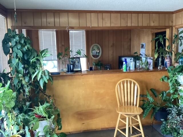 3920 Byrnes Drive  Photo 6