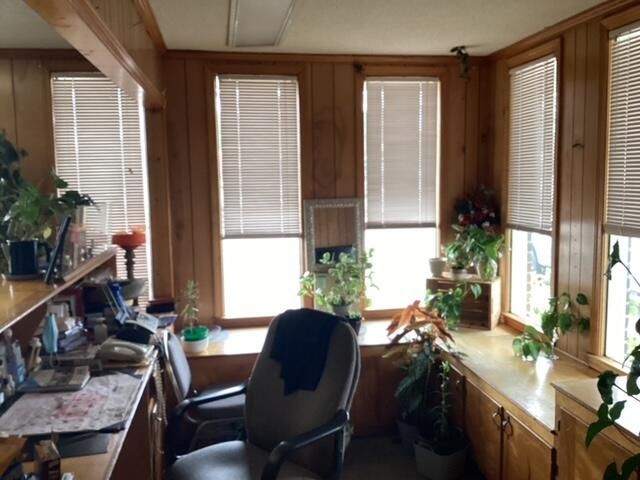 3920 Byrnes Drive  Photo 9
