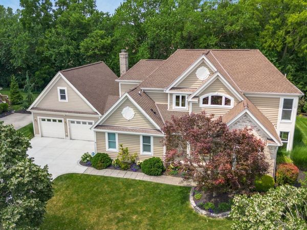 5592 Fawnbrook Lane, Dublin, OH 43017