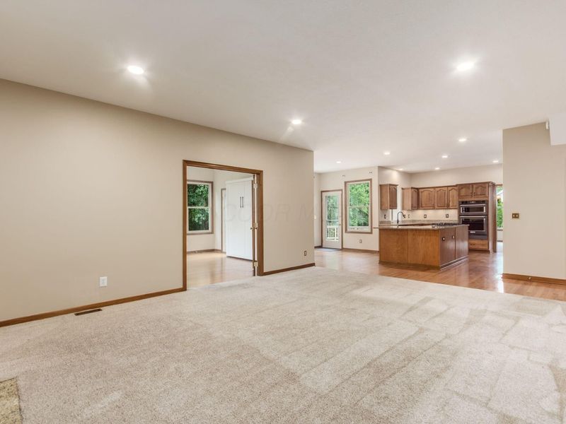 5592 Fawnbrook Lane, Dublin, OH 43017 Photo 11