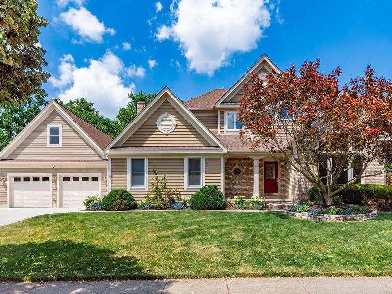5592 Fawnbrook Lane, Dublin, OH 43017 Photo 2