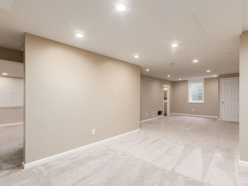 5592 Fawnbrook Lane, Dublin, OH 43017 Photo 33