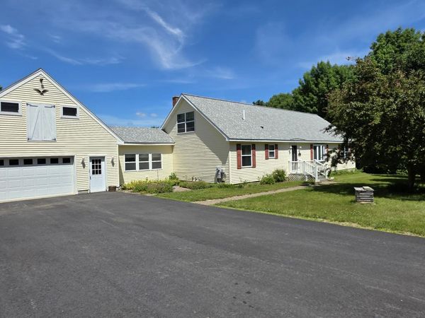 1110 West Road , Bowdoin, ME 04287