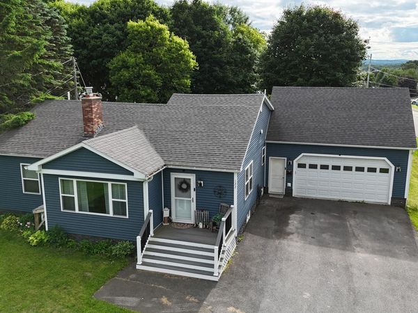 122 Dudley Street , Presque Isle, ME 04769