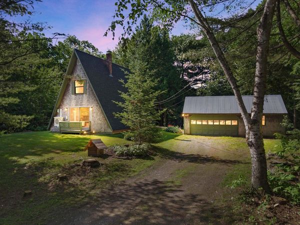 22 Hallett Street , Chelsea, ME 04330