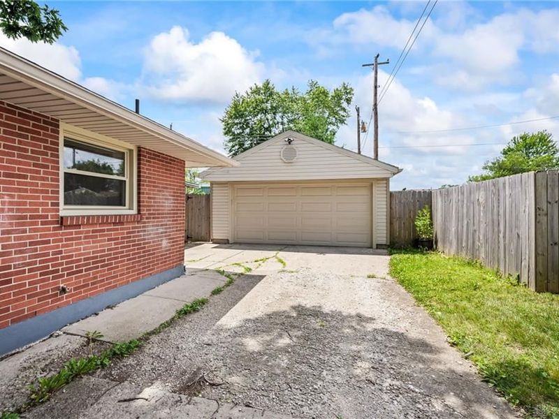 2144 Mountview Circle, Dayton, OH 45414 Photo 35