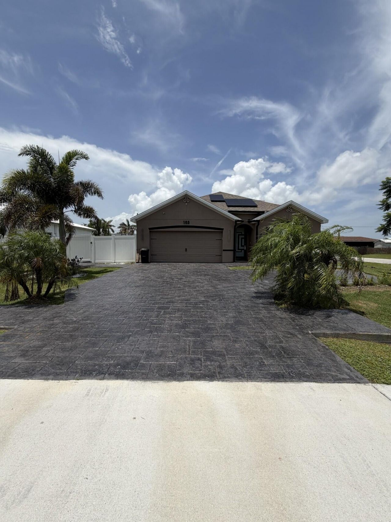 103 SW Oakridge Drive, Port Saint Lucie, FL 34984 Photo