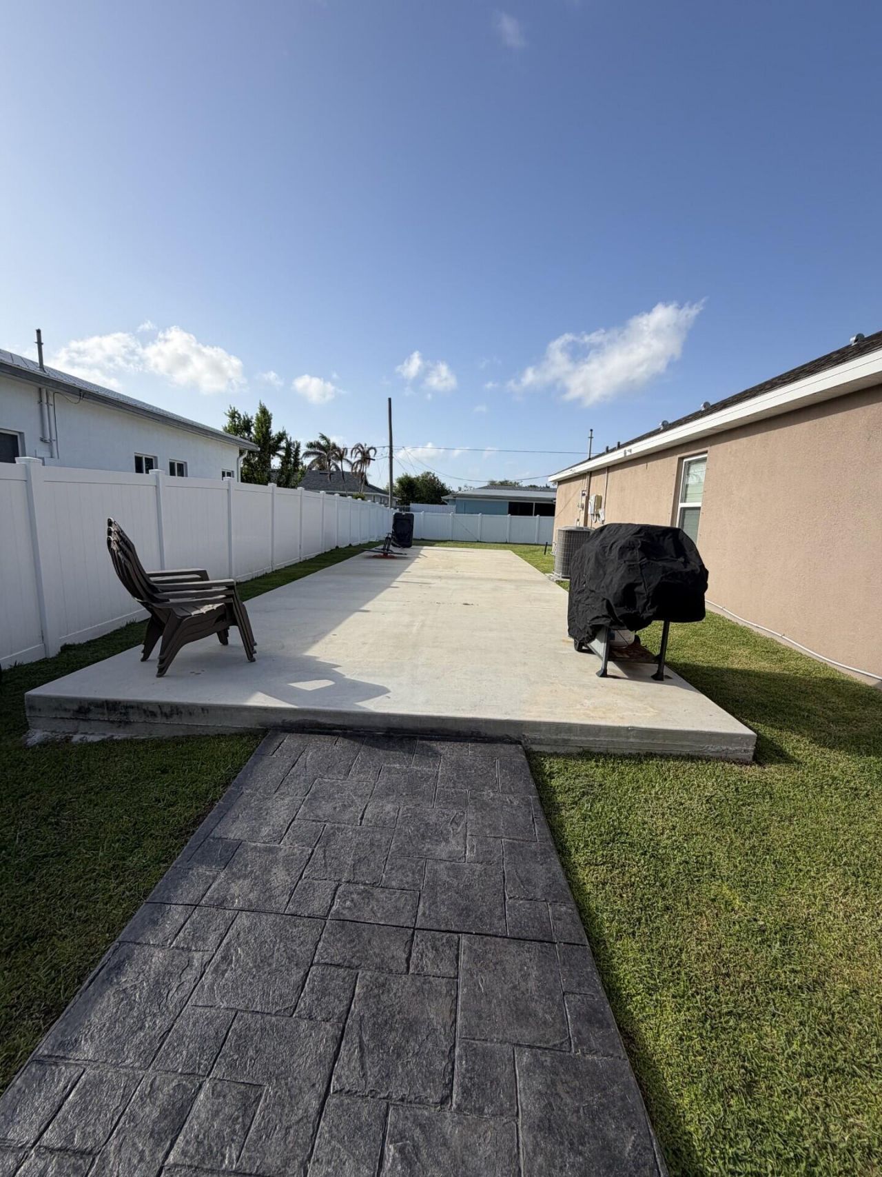 103 SW Oakridge Drive, Port Saint Lucie, FL 34984 Photo