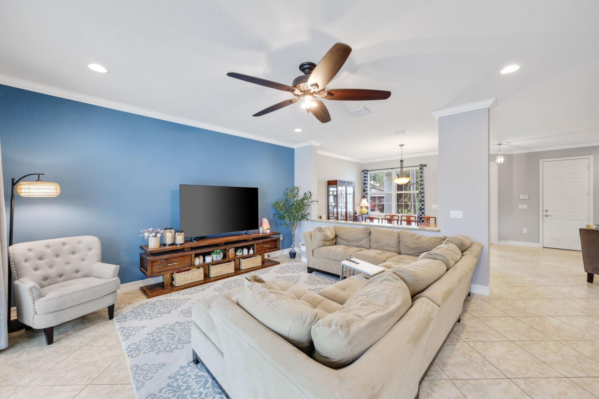 8396 Calabria Lakes Drive, Boynton Beach, FL 33473 Photo