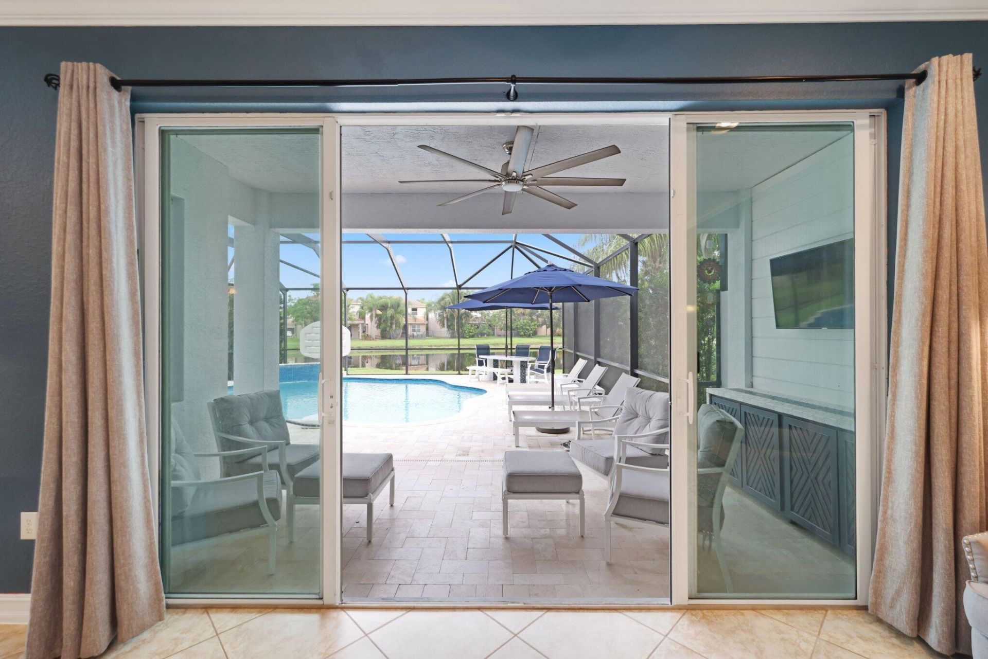 8396 Calabria Lakes Drive, Boynton Beach, FL 33473 Photo