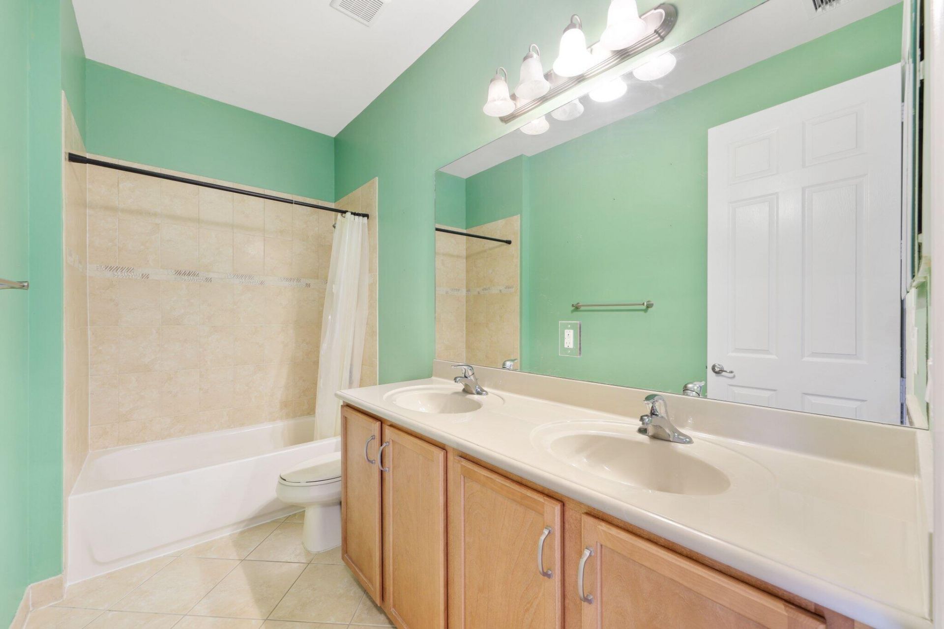 8396 Calabria Lakes Drive, Boynton Beach, FL 33473 Photo
