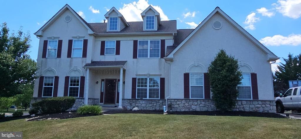 101 TENNYSON LANE , NORTH WALES, PA 19454