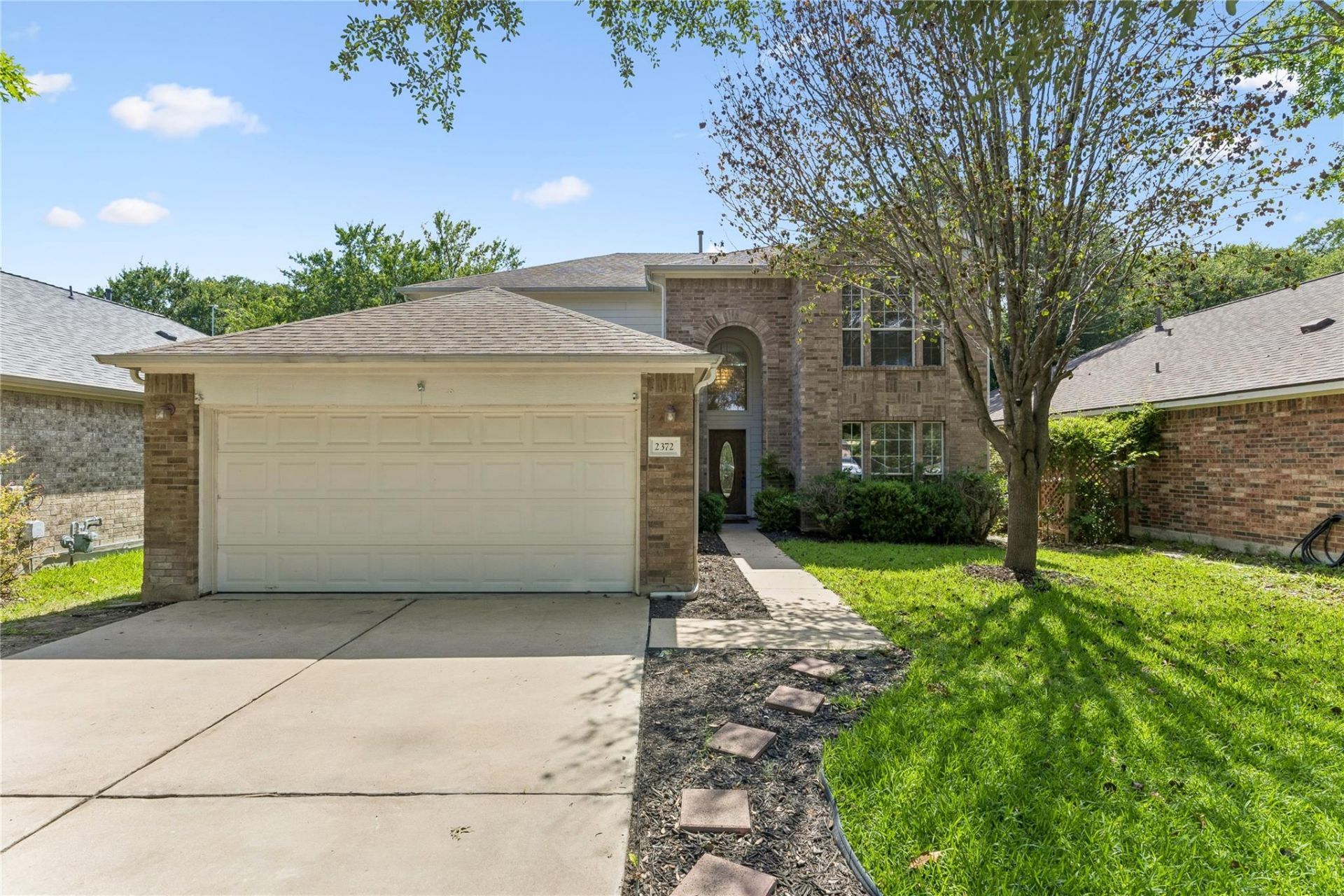 2372 Paradise Ridge Dr, Round Rock, TX 78665 Main Photo