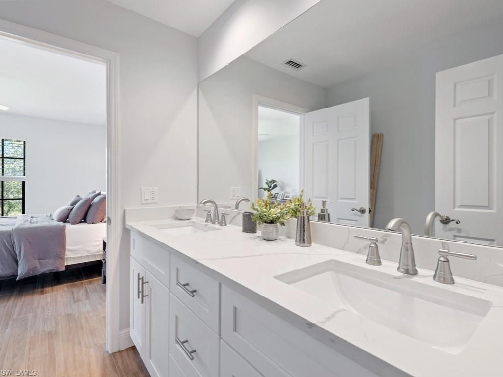 709 Augusta Blvd , Unit 709-5, Naples, FL 34113 Photo