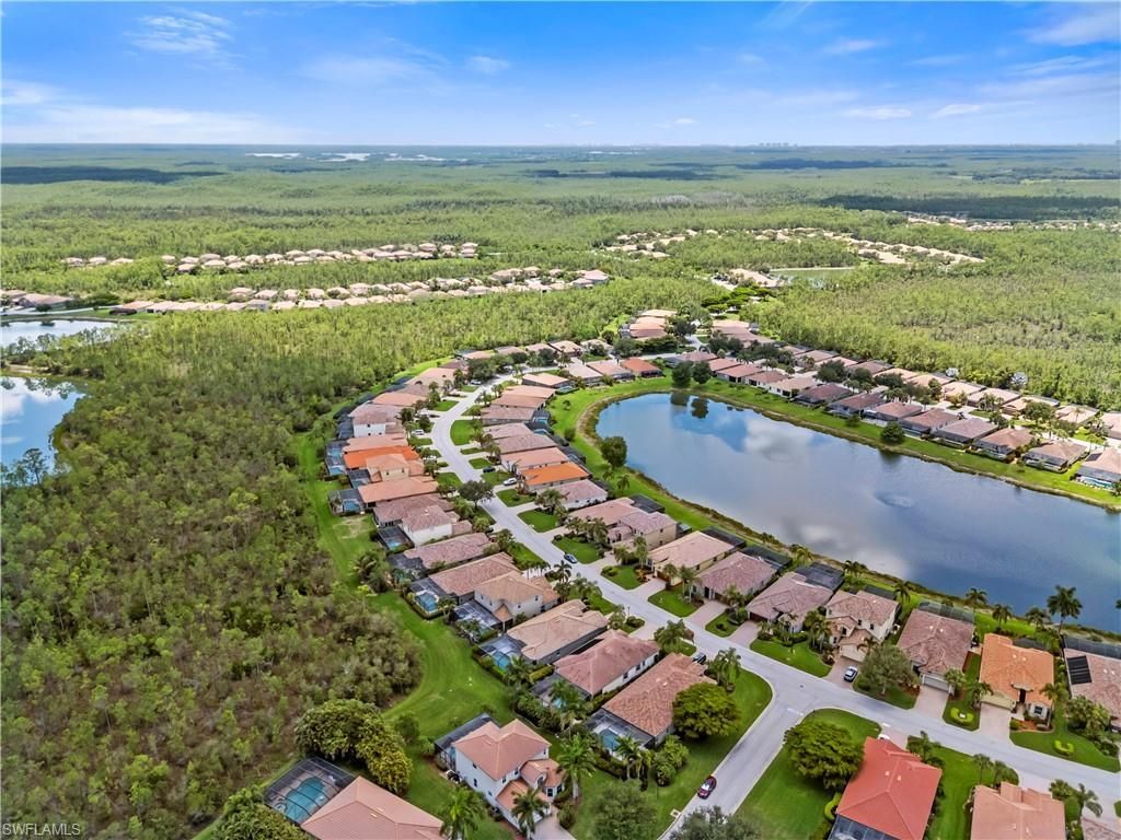 21313 Velino Ln, Estero, FL 33928 Photo