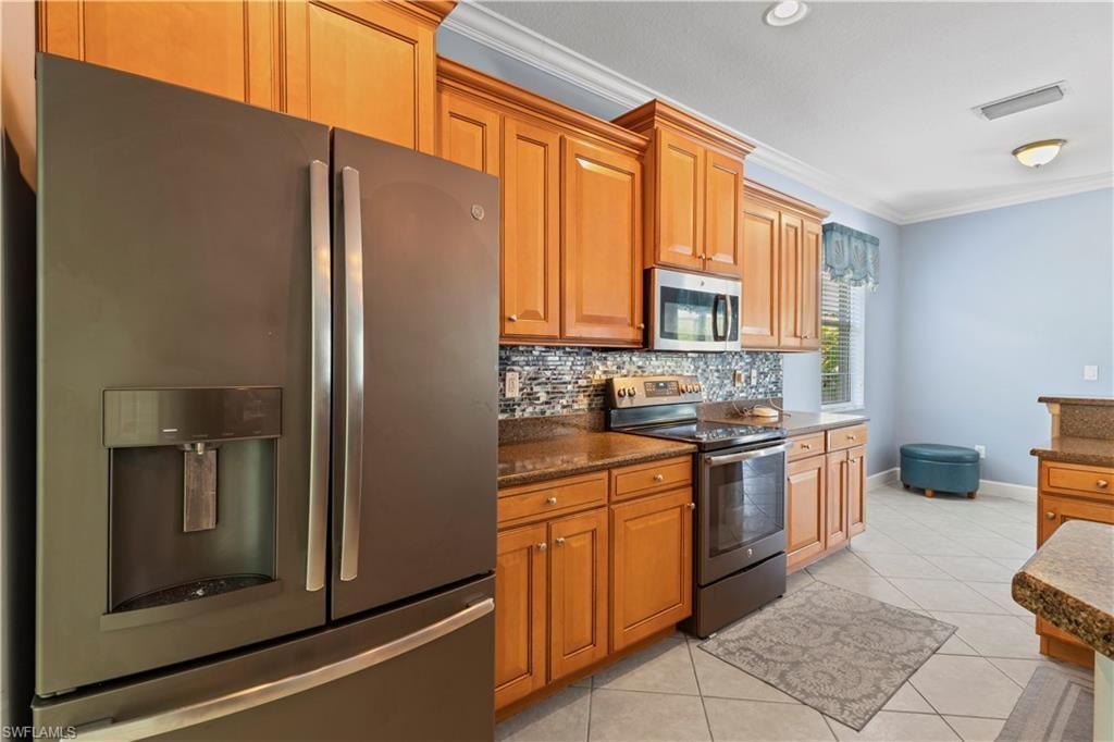 21313 Velino Ln, Estero, FL 33928 Photo