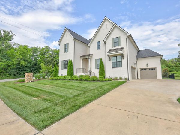 7100 Neills Branch Dr , College Grove, TN 37046