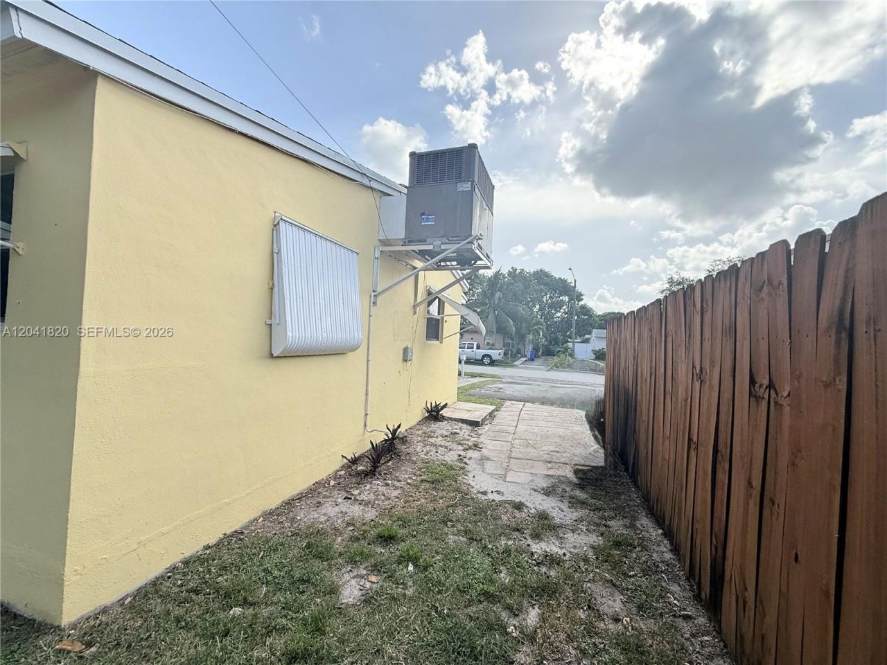1311 N 69th Ave , Hollywood, FL 33024 Photo