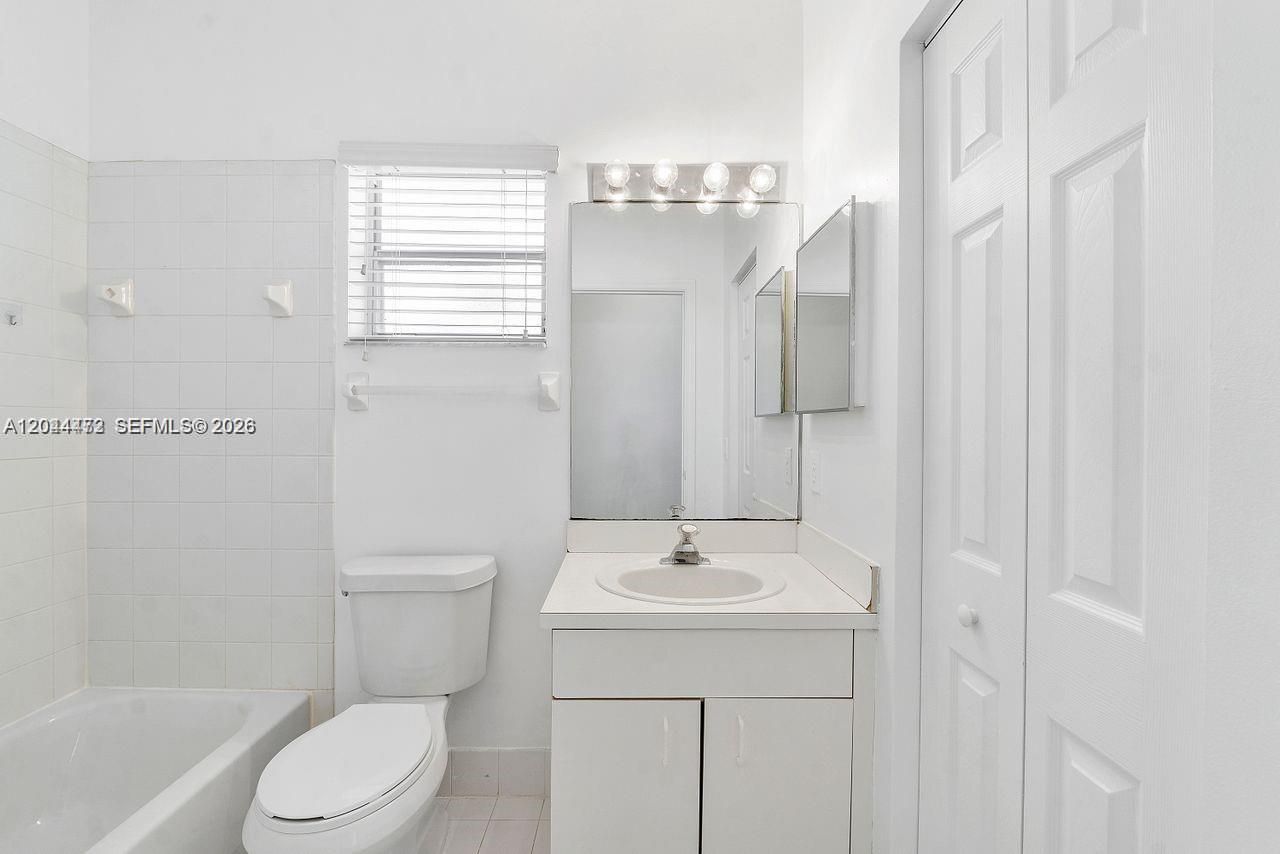 16035 Emerald Cove Rd , Weston, FL 33331 Photo
