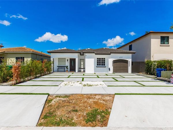6939 SW 158th Ave , Miami, FL 33193